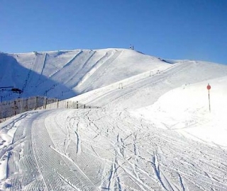  Excellent slopes 